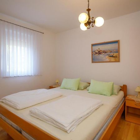 Apartmani Bakran Krk Town Buitenkant foto