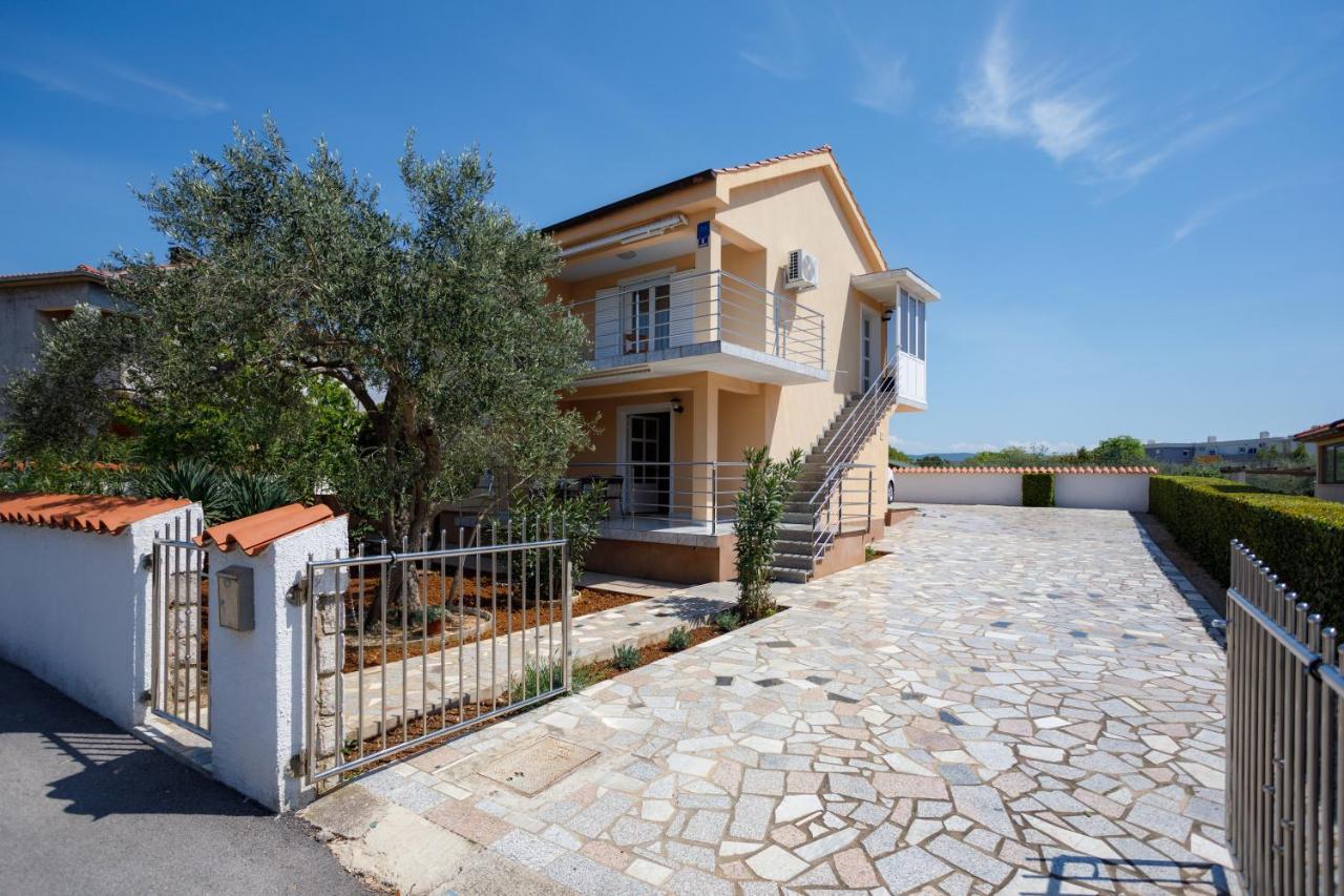 Apartmani Bakran Krk Town Buitenkant foto